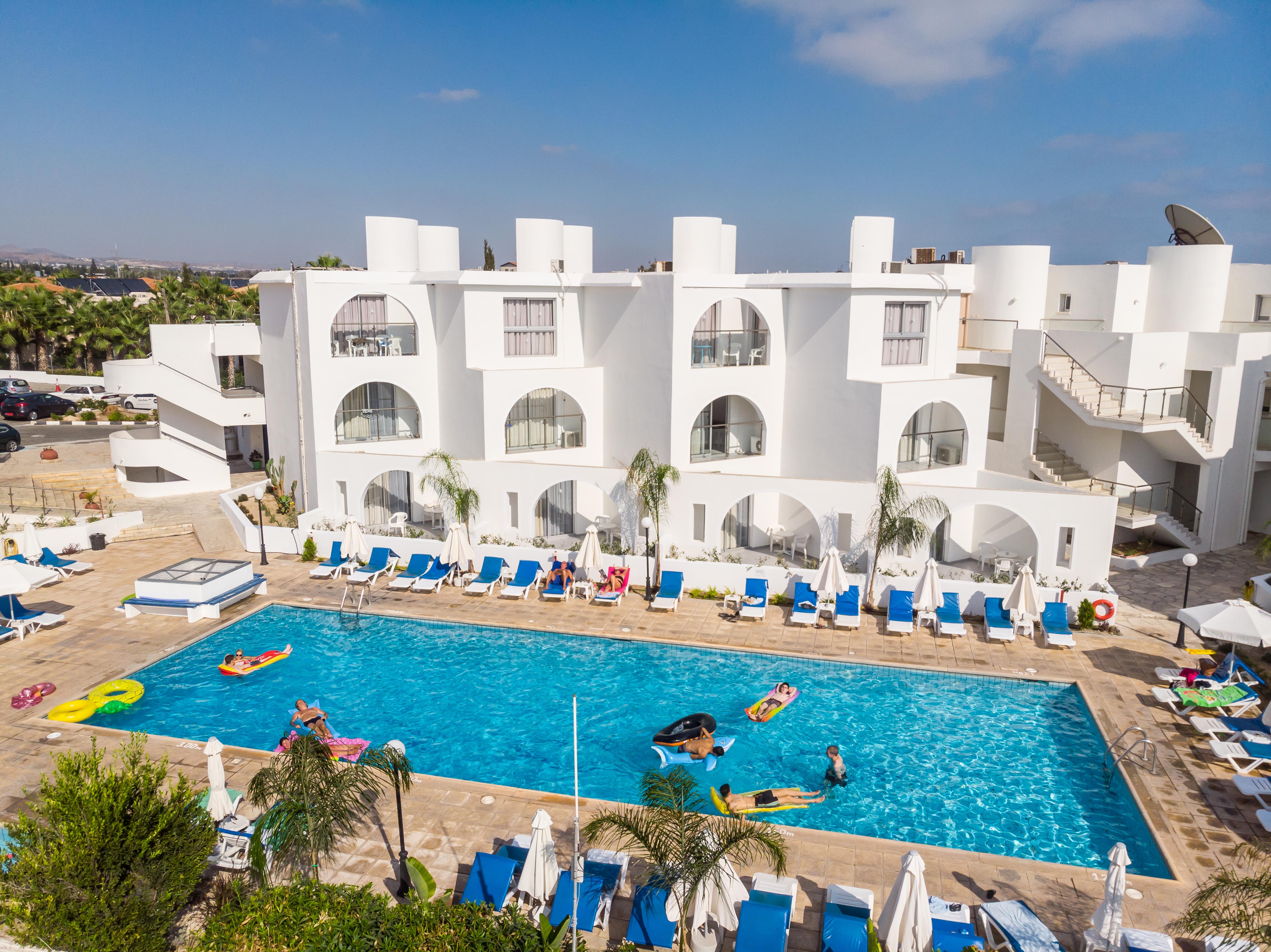 Pandream Hotel Apartments Paphos Exterior foto