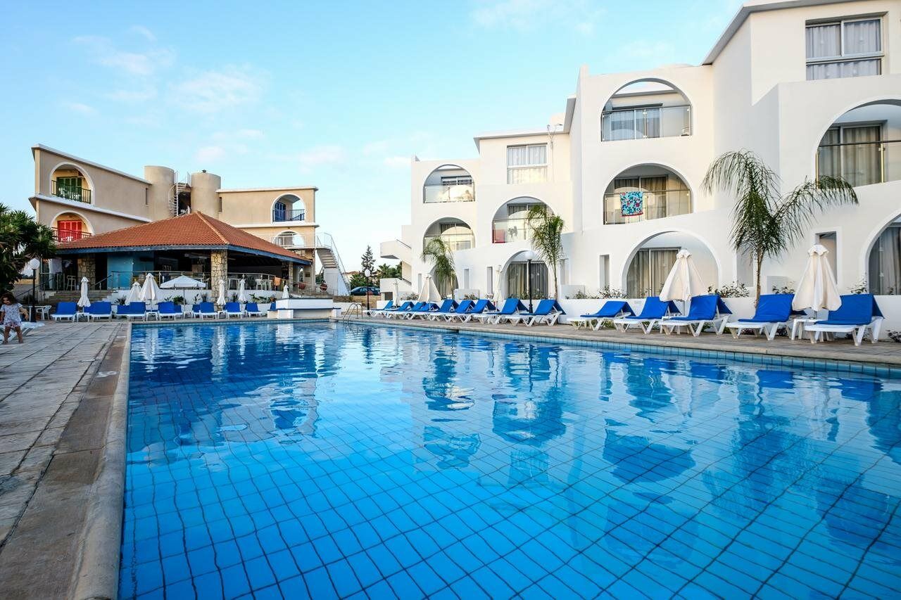 Pandream Hotel Apartments Paphos Exterior foto